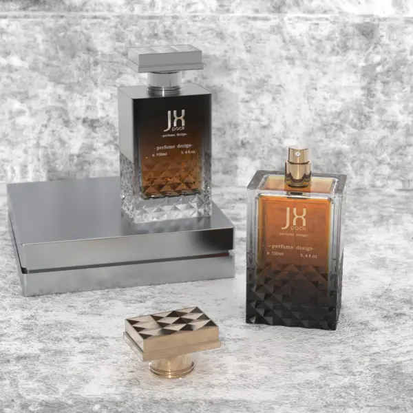 mini refillable perfume bottle
