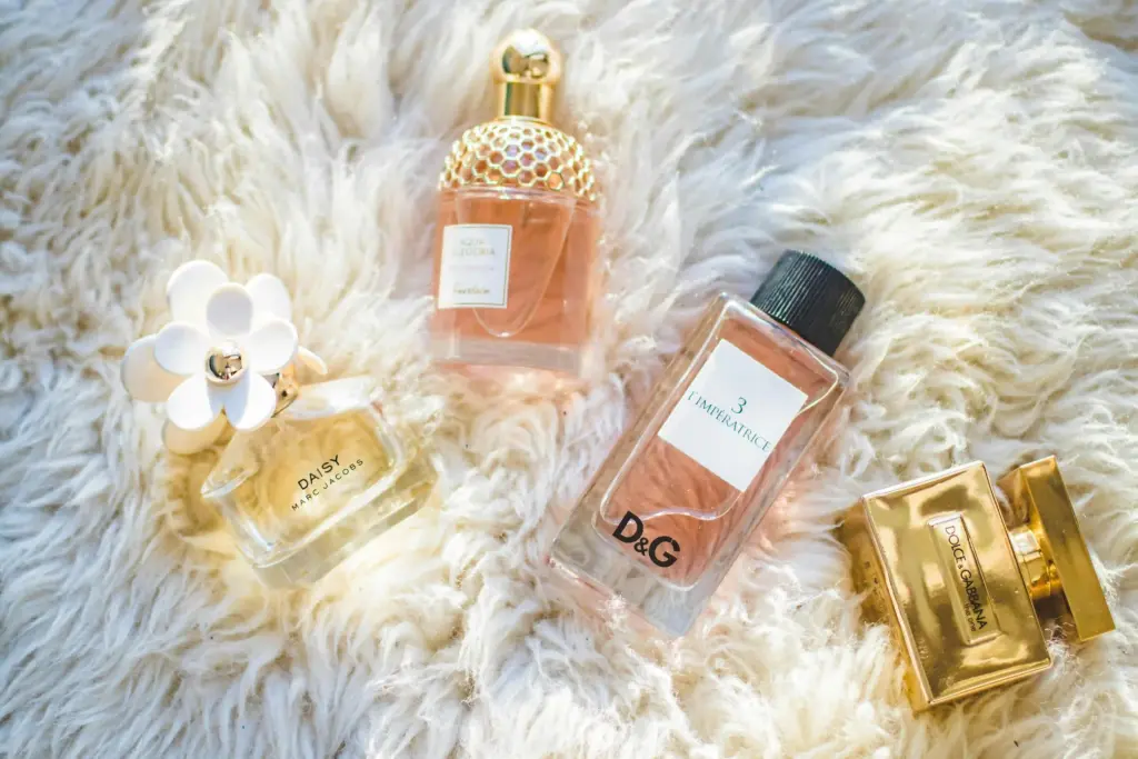 Luxury perfume brand around the world rely on individually tailored packaging that reflects the elegance, tradition and prestige of their fine fragrances