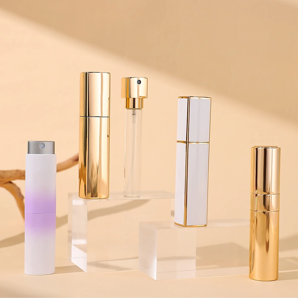 Mini refillable perfume bottle